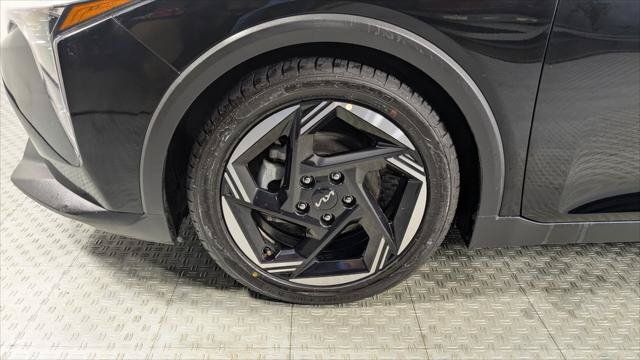 Used 2025 Kia K4 EX FWD image 34