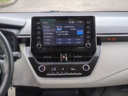 Certified 2021 Toyota Corolla LE image 17