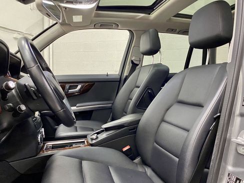 Used 2013 Mercedes-Benz GLK 350 4MATIC image 13