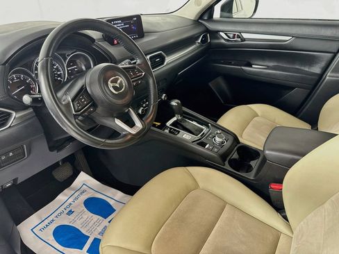 Used 2019 MAZDA CX-5 Touring FWD image 10