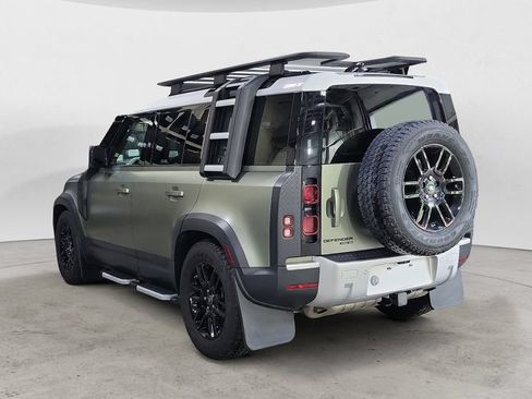Certified 2020 Land Rover Defender 110 HSE AWD/4WD image 3