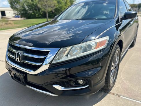 Used 2013 Honda Crosstour EX-L image 2