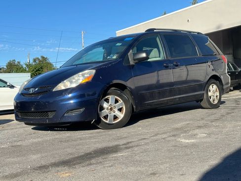 Used 2007 Toyota Sienna LE image 4