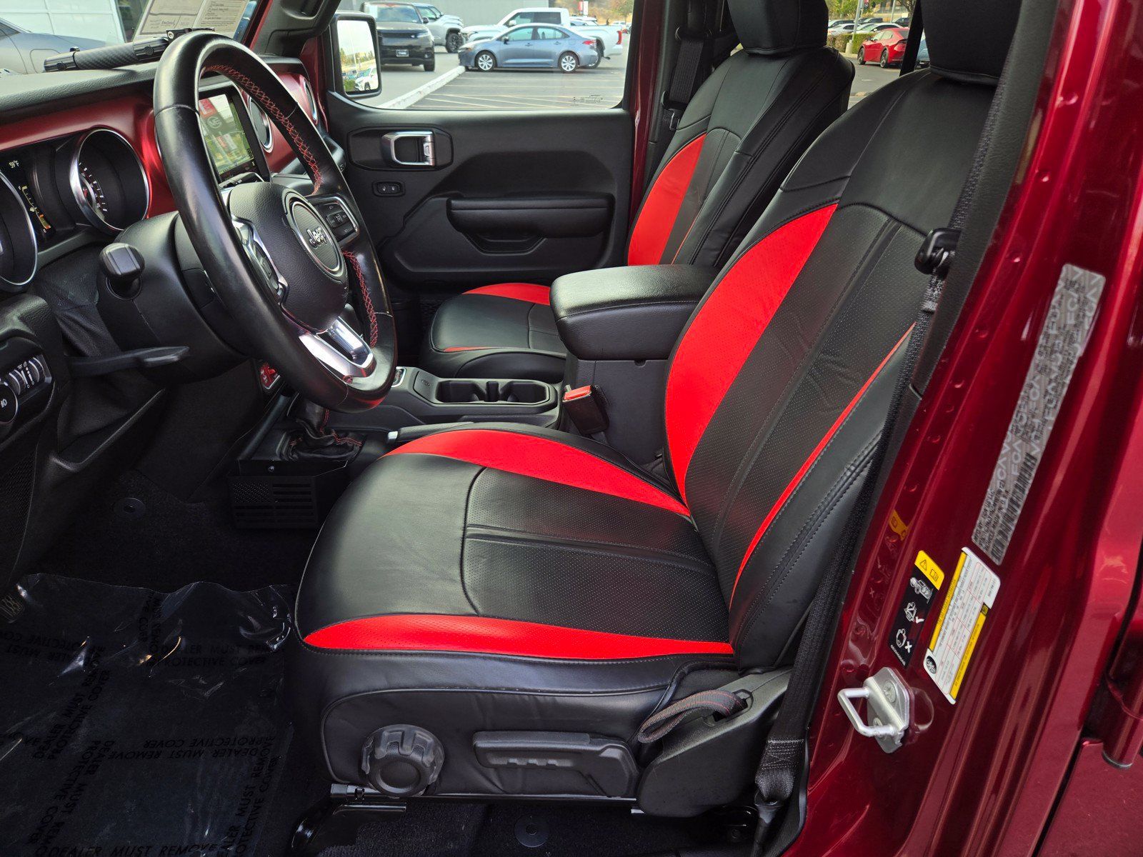 Used 2021 Jeep Wrangler Unlimited Rubicon AWD/4WD image 15