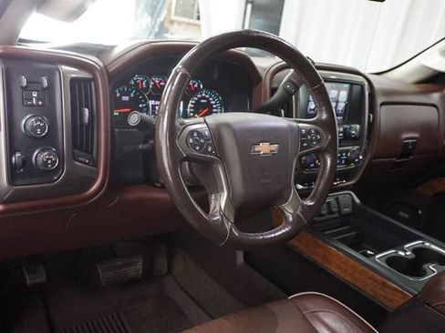 Used 2018 Chevrolet Silverado 2500 High Country w/ Duramax Plus Package AWD/4WD image 7