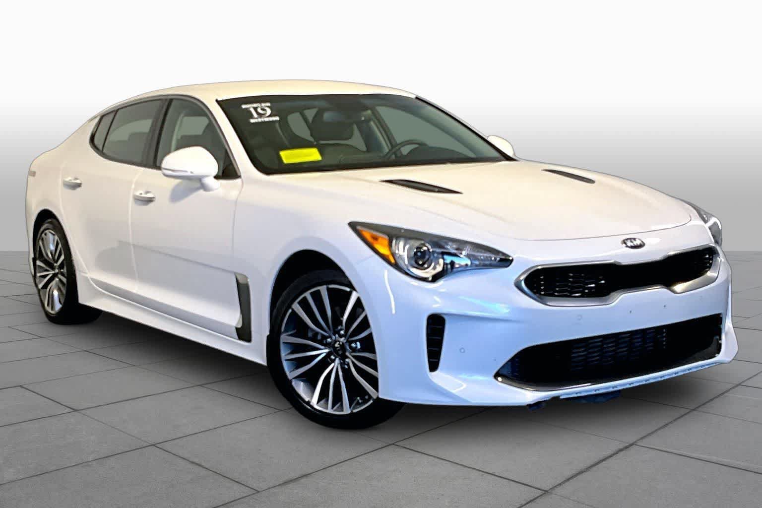 Used 2019 Kia Stinger RWD image 2