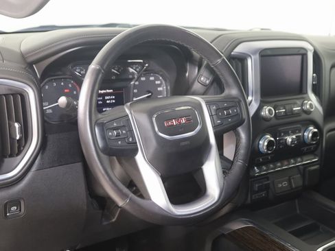 Used 2020 GMC Sierra 1500 Elevation w/ Elevation Value Package image 6