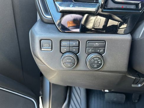 Used 2024 Chevrolet Silverado 1500 LT Trail Boss image 62