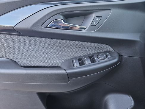 Used 2021 Chevrolet TrailBlazer LT w/ Convenience Package image 23