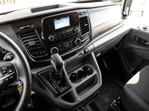 Used 2023 Ford Transit 250 Medium Roof AWD image 18