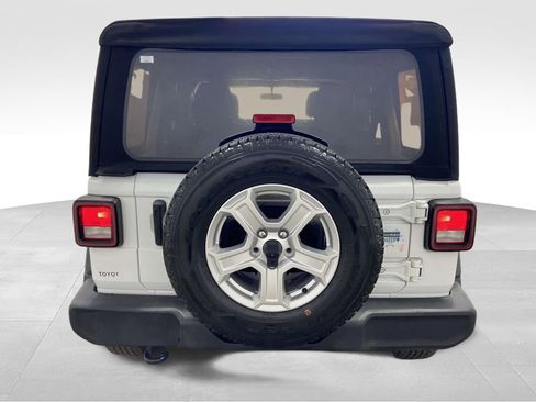 Used 2020 Jeep Wrangler Unlimited Sport S image 4