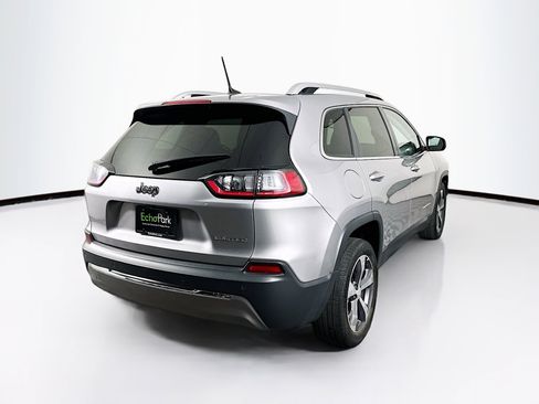 Used 2019 Jeep Cherokee Limited FWD image 9