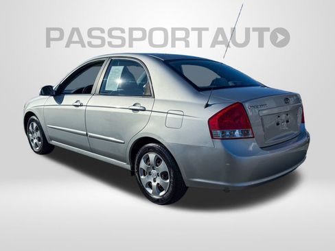 Used 2009 Kia Spectra LX image 6