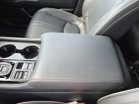 Certified 2025 Honda Pilot Elite image 26