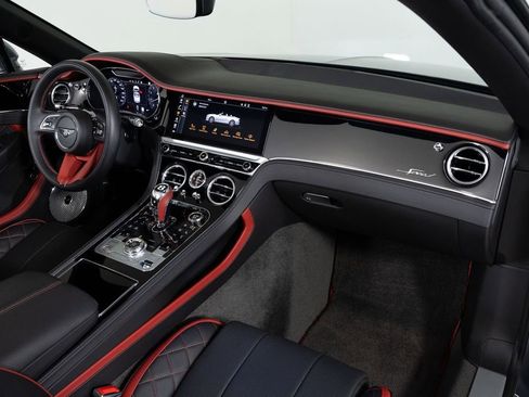 Used 2023 Bentley Continental GT Speed image 38