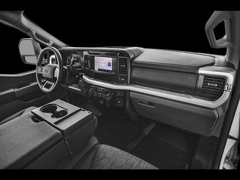 New 2025 Ford F350 XLT w/ FX4 Off-Road Package AWD/4WD image 29