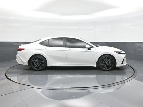 Certified 2025 Toyota Camry XSE FWD image 8