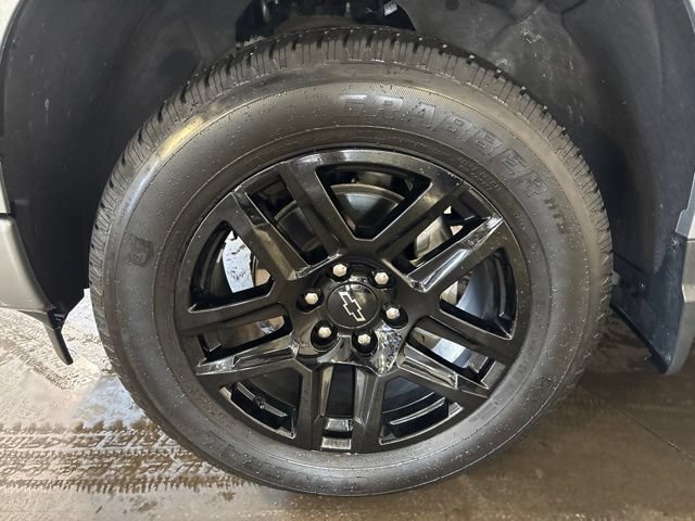 Used 2023 Chevrolet Silverado 1500 RST w/ LPO, Dark Essentials Package AWD/4WD image 7