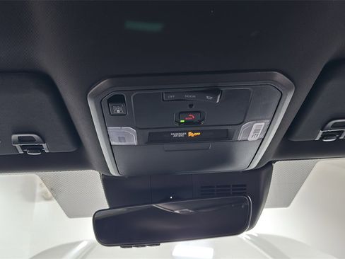 Certified 2024 Toyota Tacoma SR5 image 11