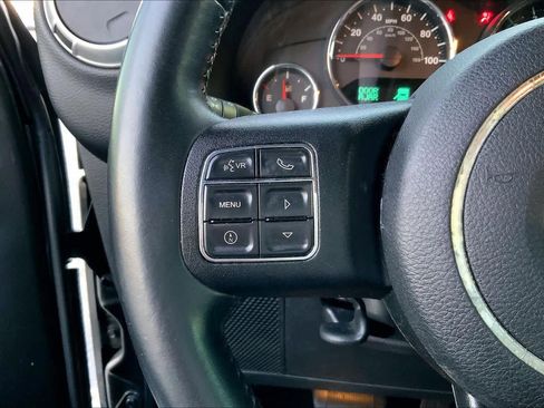 Used 2017 Jeep Wrangler Sahara w/ Connectivity Group image 20