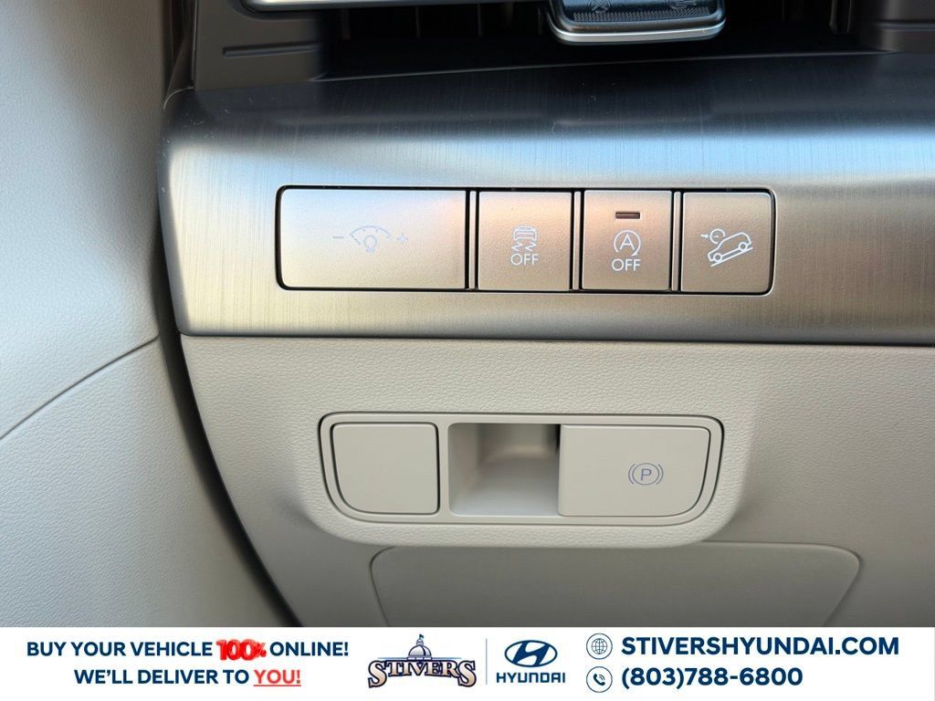 Used 2026 Hyundai Kona SE FWD image 25