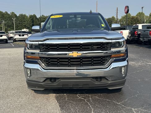 Used 2018 Chevrolet Silverado 1500 LT w/ All Star Edition AWD/4WD image 2