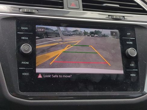 Used 2024 Volkswagen Tiguan S AWD/4WD image 16