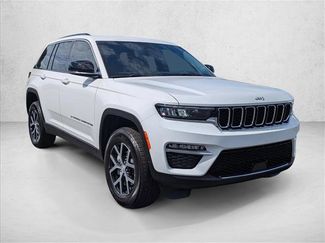 New 2025 Jeep Grand Cherokee Limited video 3