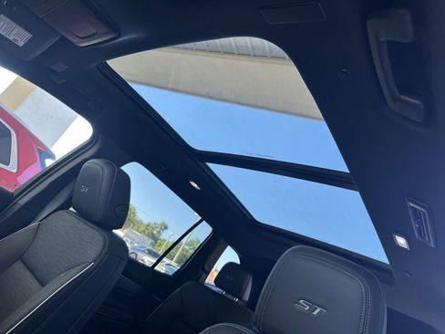 New 2026 Buick Enclave Sport Touring w/ Power Package image 29