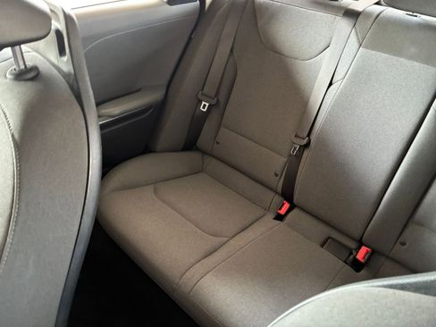Used 2025 Kia K4 FWD image 38