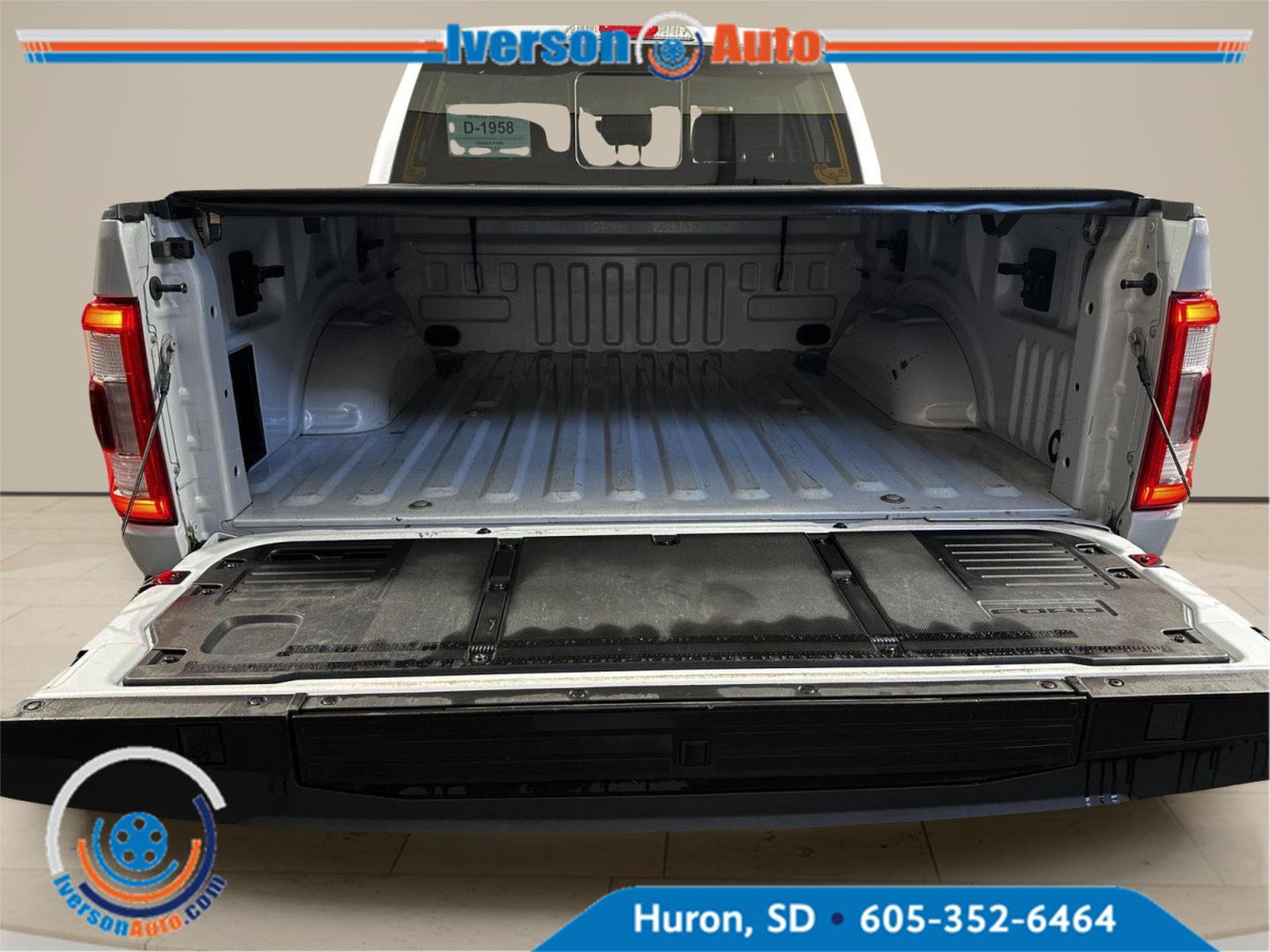 Used 2022 Ford F150 Lariat w/ Equipment Group 502A High AWD/4WD image 7