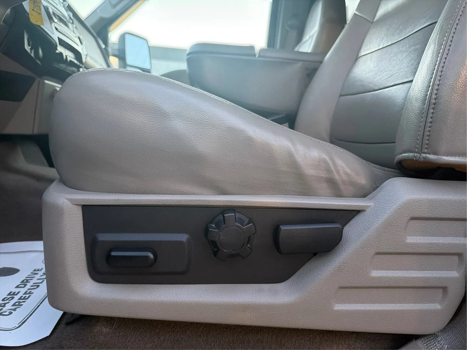 Used 2010 Ford F250 Lariat RWD image 36