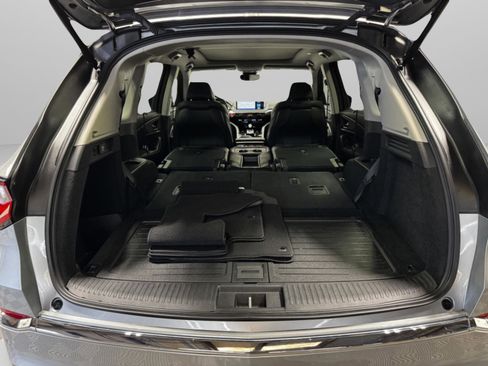 Certified 2023 Acura MDX FWD w/ Technology Package image 26