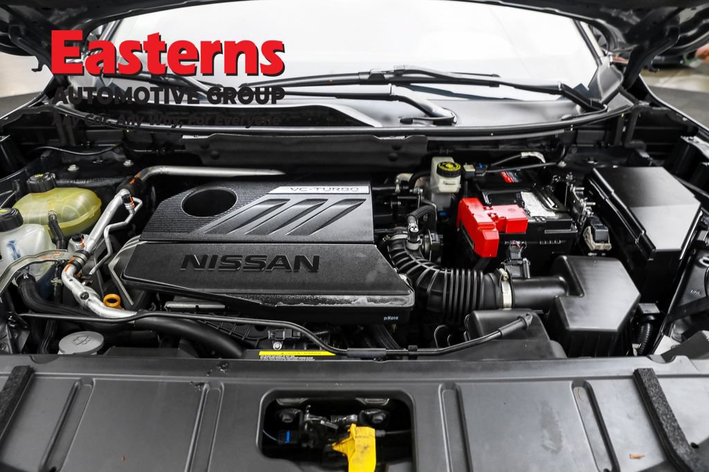Used 2022 Nissan Rogue SV AWD/4WD image 7