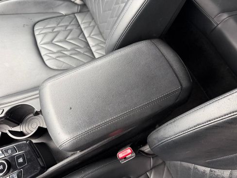 Used 2023 Kia Sportage X-Line AWD/4WD image 25