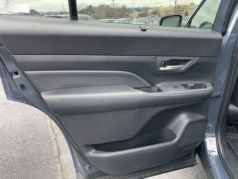 Used 2025 Toyota Grand Highlander XLE image 22