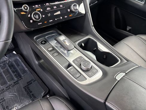 Used 2026 INFINITI QX60 Luxe FWD image 41