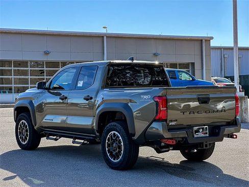 New 2026 Toyota Tacoma TRD Off-Road image 6