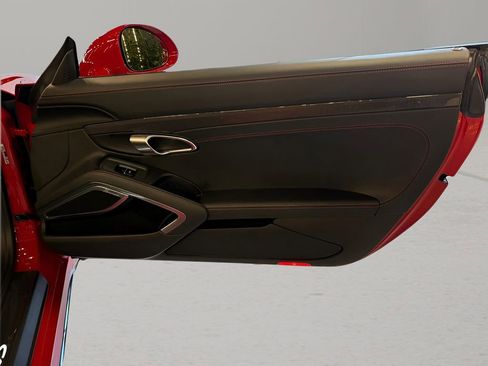 Used 2018 Porsche 911 Turbo S image 61