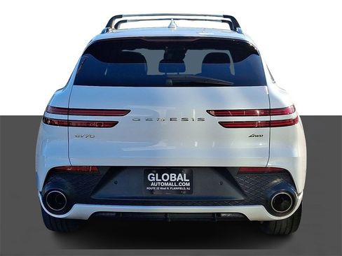 Used 2023 Genesis GV70 2.5T w/ Sport Prestige Package image 6