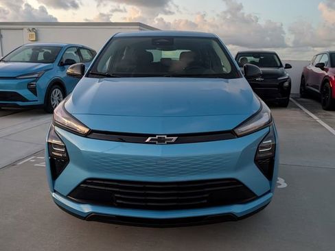 New 2027 Chevrolet Bolt LT w/ Comfort Package FWD image 2