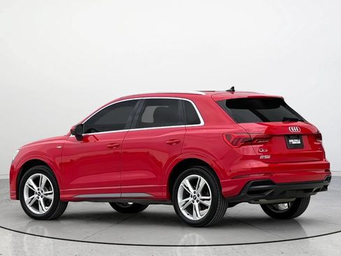 Used 2022 Audi Q3 2.0T Premium Plus w/ Premium Plus Package AWD/4WD image 3