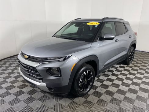 Used 2023 Chevrolet TrailBlazer LT image 11