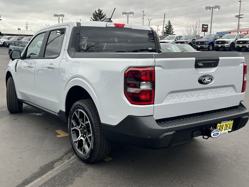 New 2026 Ford Maverick Lariat w/ 4K Tow Package AWD/4WD image 9