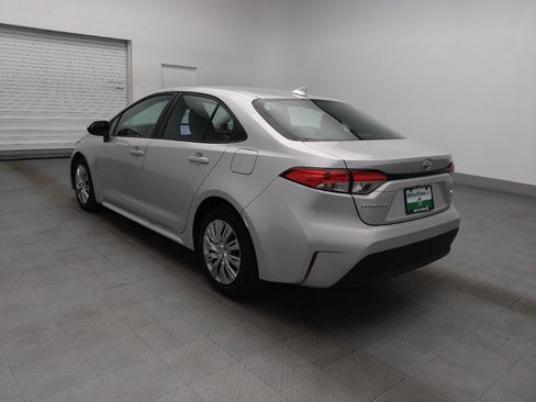 Used 2025 Toyota Corolla LE FWD image 3