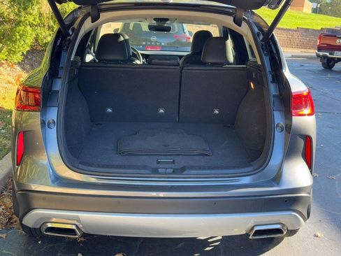 Used 2025 INFINITI QX50 Luxe image 9