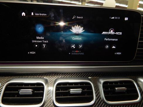 Used 2023 Mercedes-Benz GLE 53 AMG 4MATIC image 28