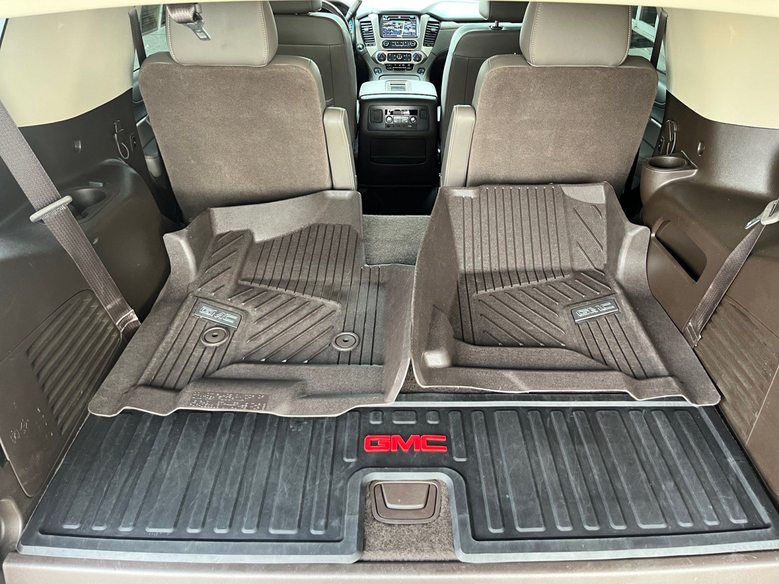 Used 2019 GMC Yukon Denali AWD/4WD image 34