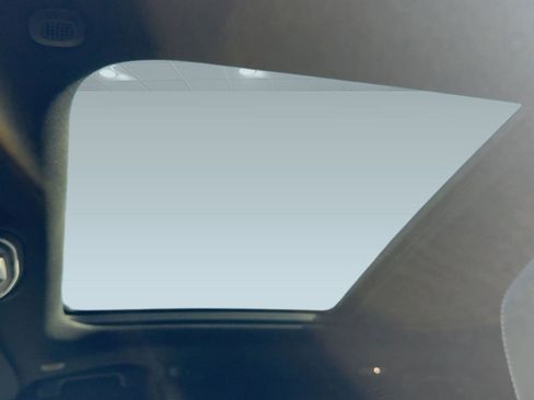 New 2025 Jeep Grand Cherokee Limited w/ Luxury Tech Group II image 14