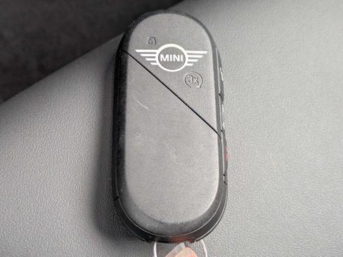 Used 2025 MINI Cooper S FWD image 26